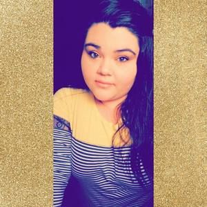 Meet your Posher, Angela